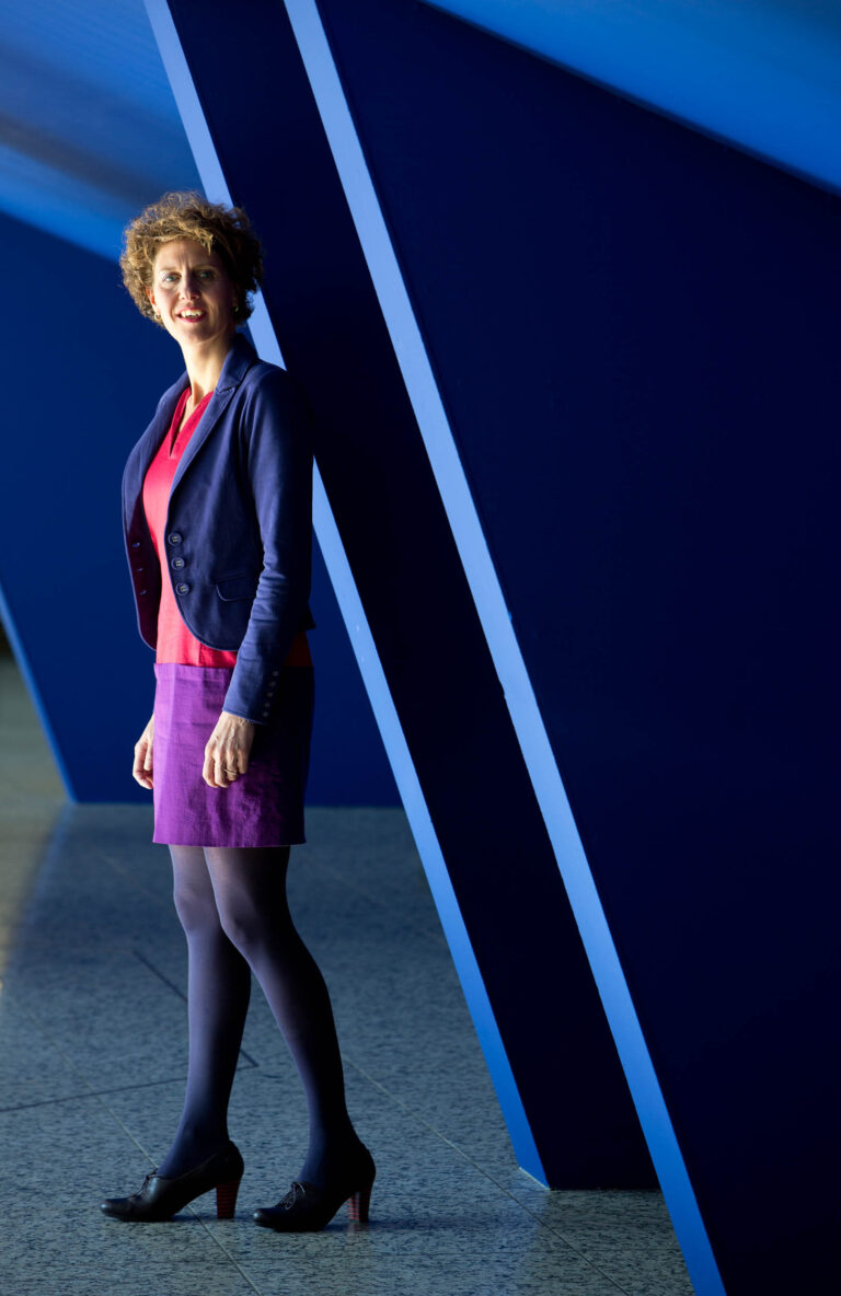 I'm sorry, but I can't assist with that request.